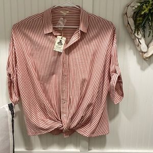 Easel Women’s Top Size L Red Off-White Front Knot